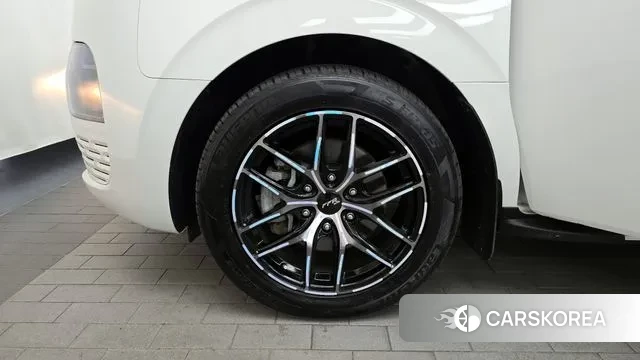 Hyundai Staria id 3437392 из Кореи 15