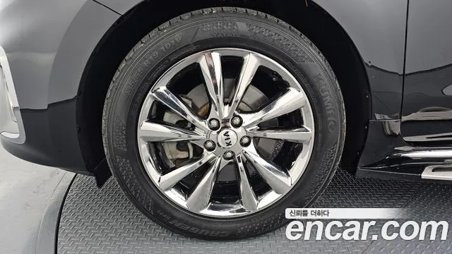 Kia The New Carnival id 2476776 из Кореи 15