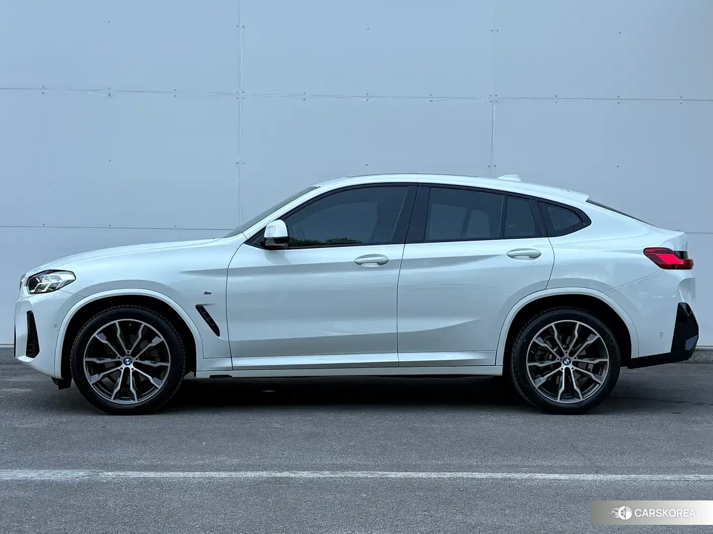 BMW X4 id 4553782 из Китая 16
