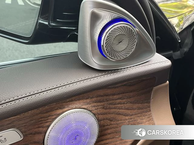 Mercedes-Benz E-class id 3907858 из Китая 17