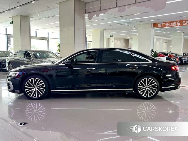Audi A8 2024 Черный из Китая, фото 5
