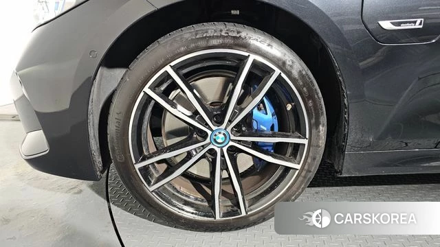 BMW 3 Series (G20) id 3793736 из Кореи 15