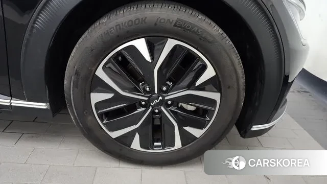 Kia EV6 id 3027690 из Кореи 15