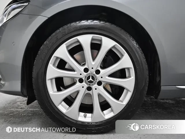 Mercedes-Benz E-Class W213 id 3583618 из Кореи 15