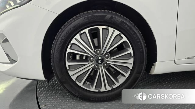 Kia K7 Premier Hybrid id 4339032 из Кореи 28