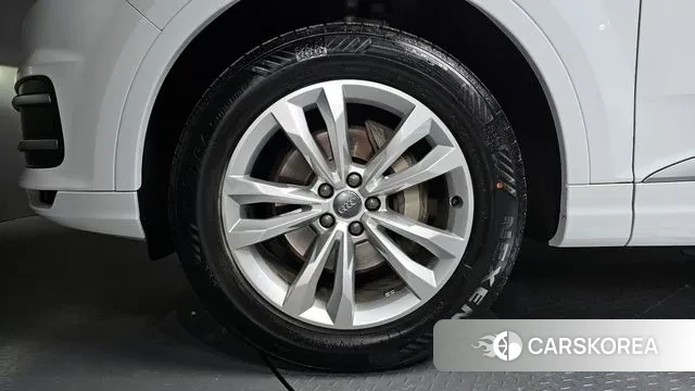 Audi Q7 (4M) id 3525892 из Кореи 15