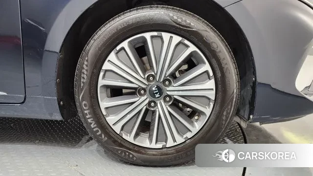 Kia K7 Premier Hybrid id 3754079 из Кореи 15