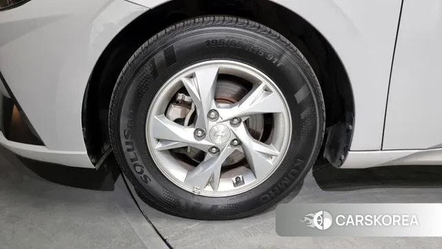 Hyundai Avante (CN7) id 2895496 из Кореи 15