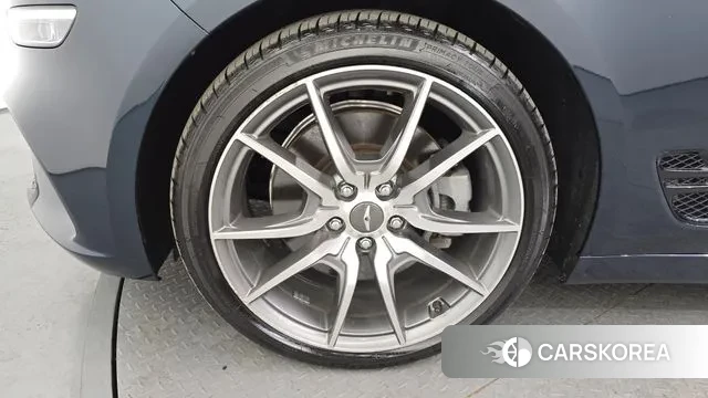 Genesis The New G70 id 3640411 из Кореи 15