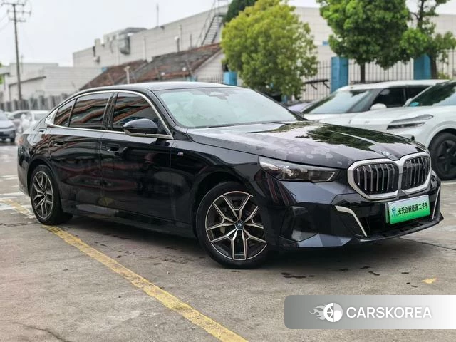BMW i5 2025 Черный из Китая, фото 5