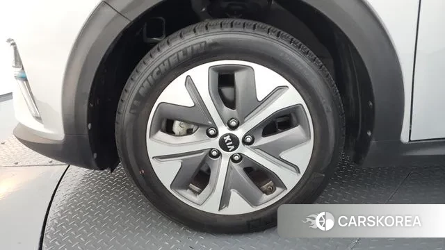 Kia Niro EV id 3395609 из Кореи 15