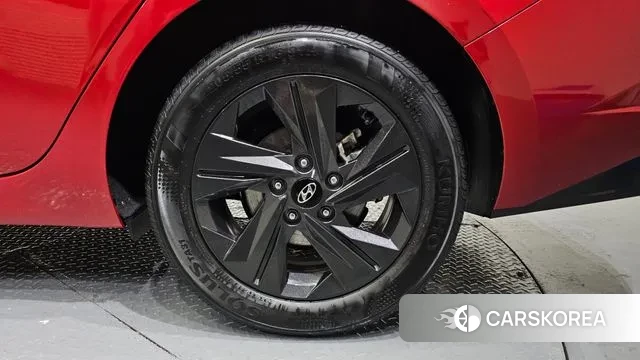 Hyundai Avante (CN7) id 3426924 из Кореи 15