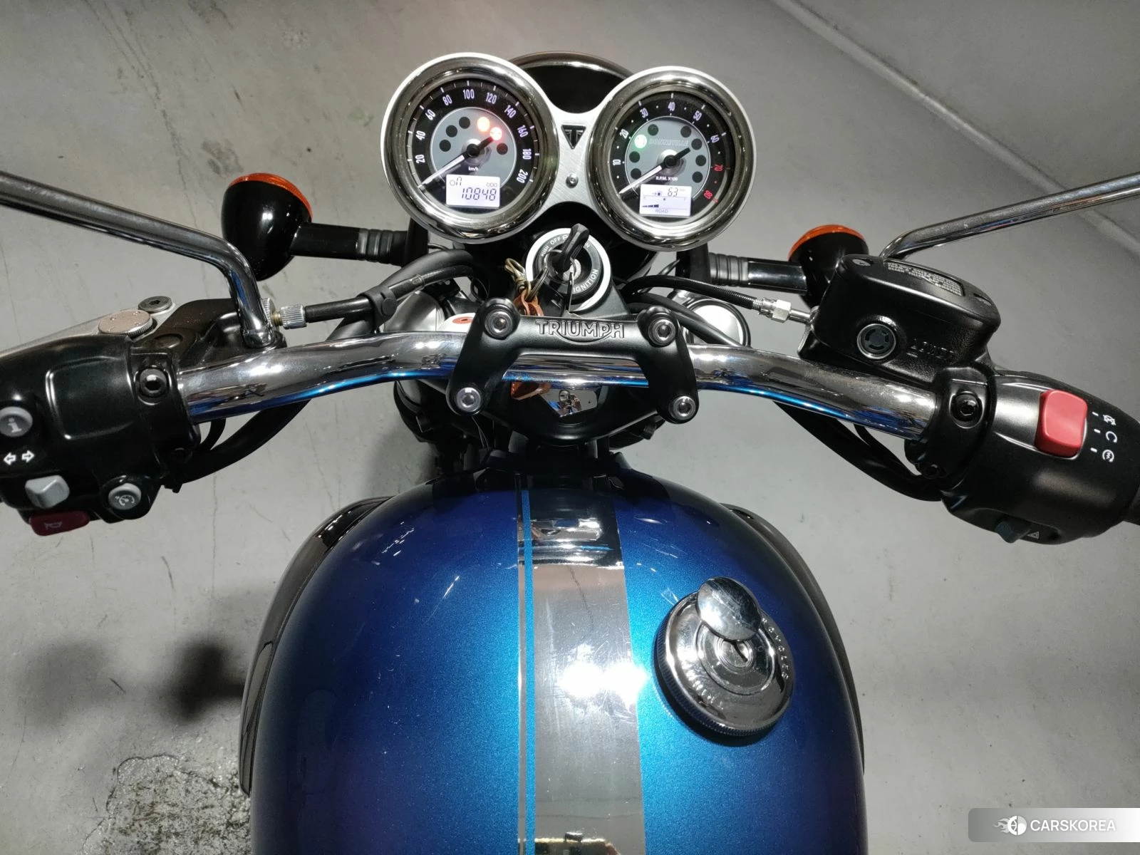 Triumph BONNEVILLE T100 2023 из Японии, фото 5