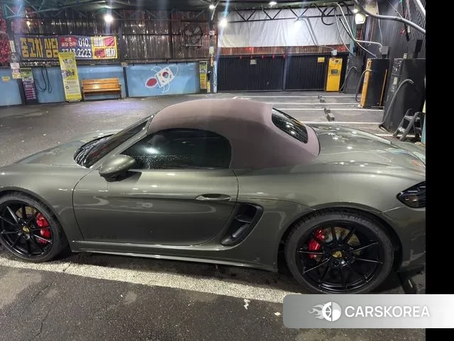 Porsche 718 Boxster 2024 Цвет тростника из Кореи, фото 5