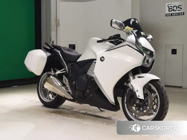 Honda VFR1200F 2010 из Японии, фото 5