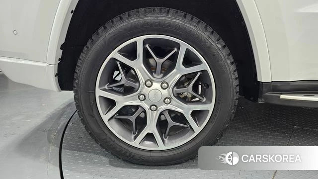 Jeep Grand Cherokee id 4203580 из Кореи 26