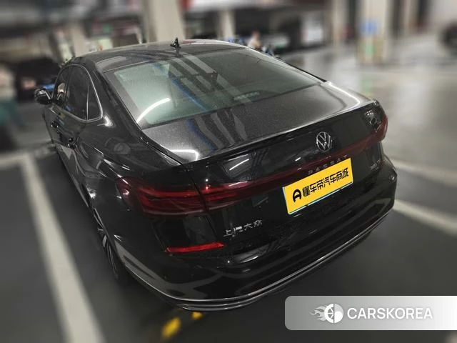 Volkswagen Passat 2025 Черный из Китая, фото 5