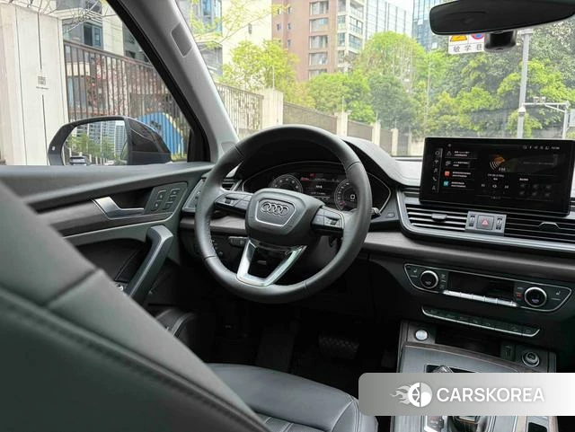 Audi Q5L id 4215103 из Китая 12
