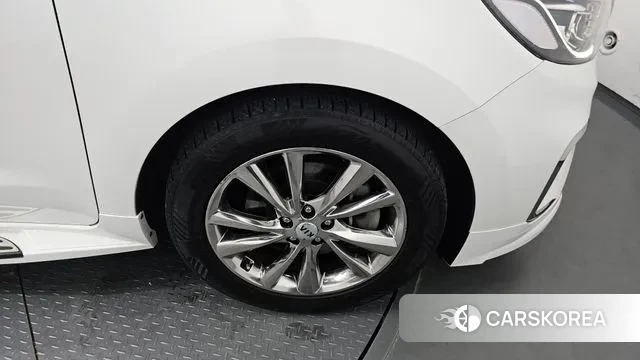 Kia The New Carnival id 2966304 из Кореи 15