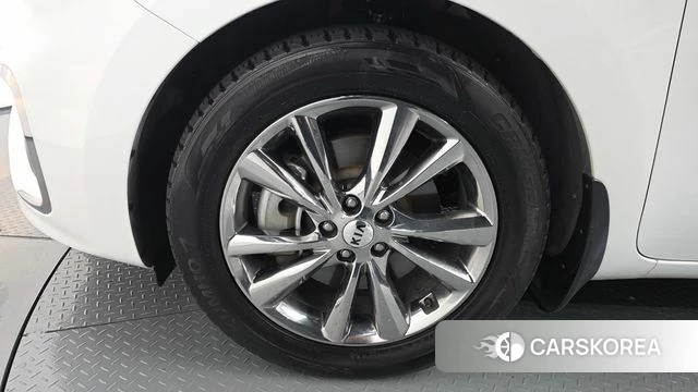 Kia The New Carnival id 4411125 из Кореи 15