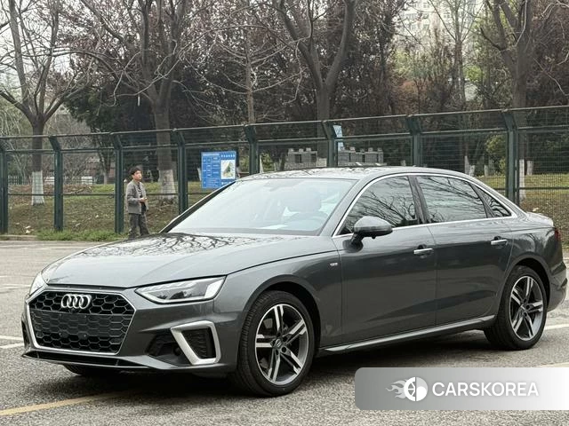 Audi A4L id 4290437 из Китая 10