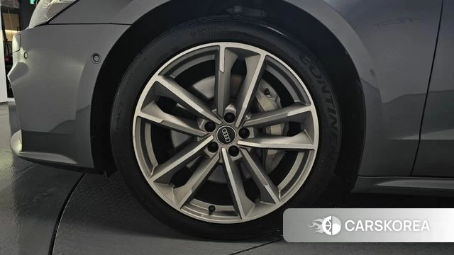 Audi A7 (4K) id 4284491 из Кореи 31