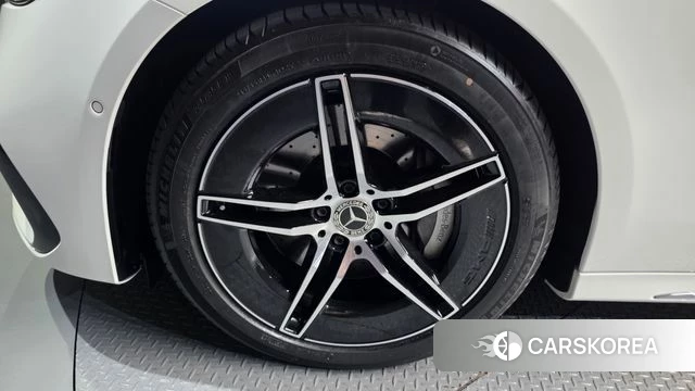 Mercedes-Benz E-Class W214 id 4591038 из Кореи 32
