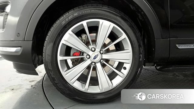 Ford Explorer id 3808377 из Кореи 15