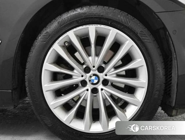 BMW 5 Series (G30) id 4566646 из Кореи 15
