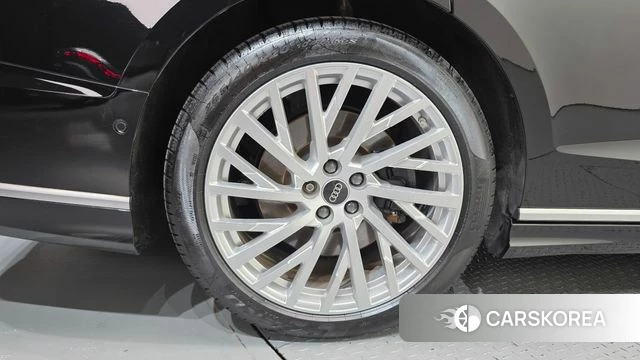 Audi A8 (D5) id 4779882 из Кореи 30