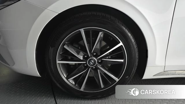 Hyundai The New Grandeur IG id 4463619 из Кореи 29