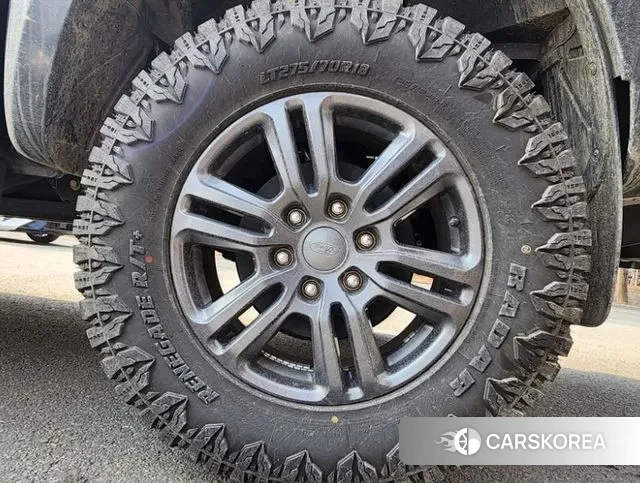 Ford Ranger 3rd Generation 2022 Черный из Кореи, фото 5