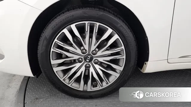 Kia K7 Premier id 3616933 из Кореи 15