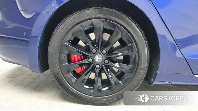 Tesla Model S id 4459489 из Кореи 15