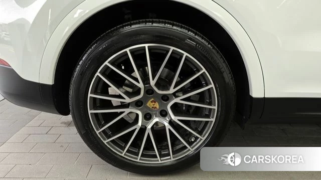 Porsche Cayenne (PO536) id 3982137 из Кореи 15