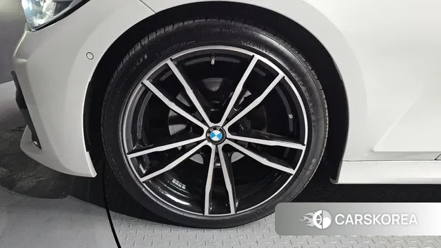 BMW 3 Series (G20) id 3741257 из Кореи 15