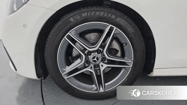 Mercedes-Benz E-Class W213 id 3751666 из Кореи 15