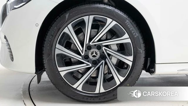 Mercedes-Benz E-Class W214 id 4833944 из Кореи 14