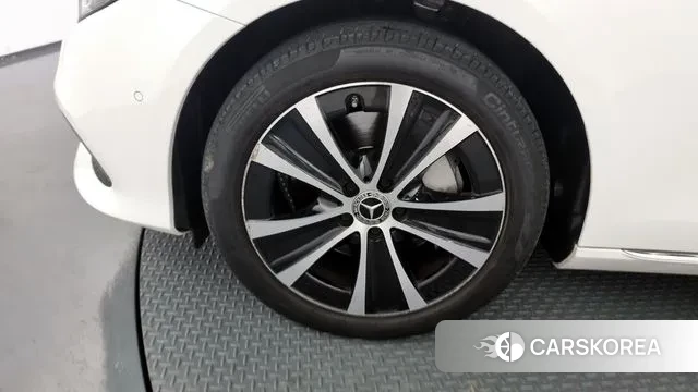 Mercedes-Benz E-Class W213 id 2896167 из Кореи 15