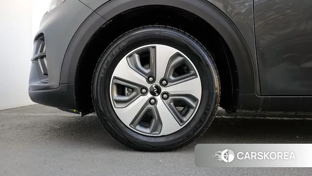 Kia The New Niro id 3384488 из Кореи 15