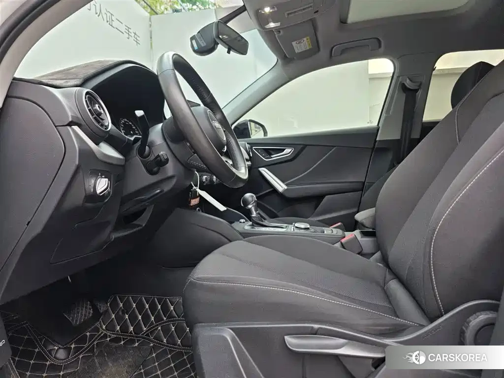 Audi Q2L id 4565442 из Китая 11