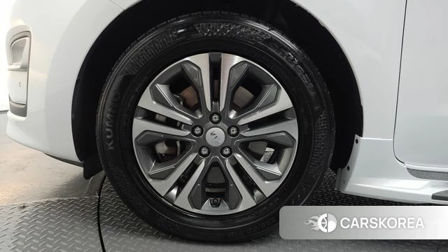 Kia The New Carnival id 4637918 из Кореи 26