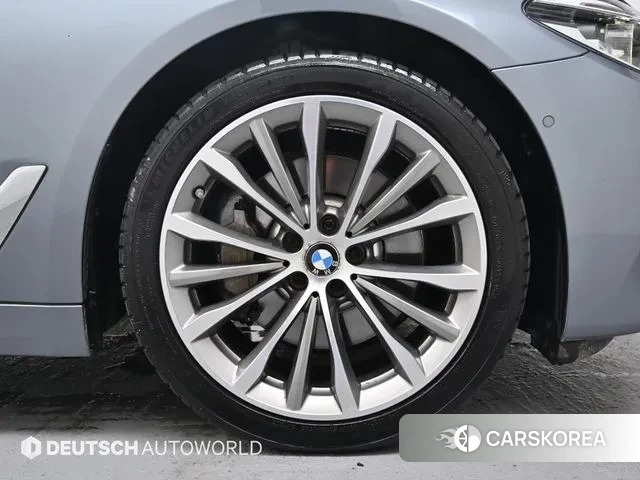 BMW 5 Series (G30) id 2991153 из Кореи 15