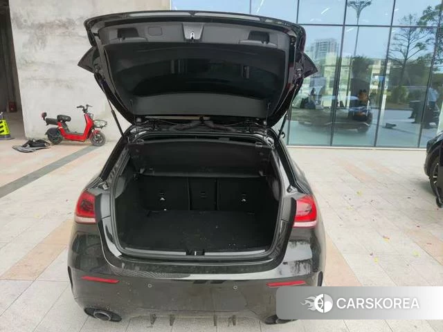 Mercedes-Benz Class A AMG (imported) 2023 Черный из Китая, фото 6