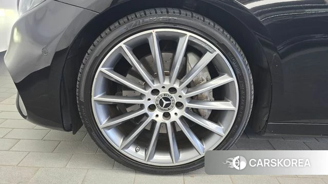 Mercedes-Benz E-Class W213 id 4856017 из Кореи 30