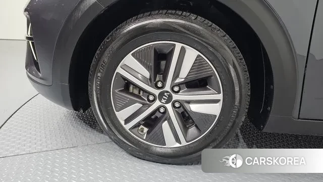 Kia The New Niro id 3469554 из Кореи 15