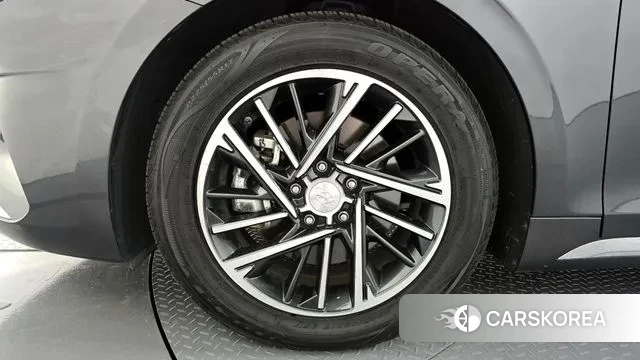 Hyundai The New Grandeur IG id 3054887 из Кореи 15