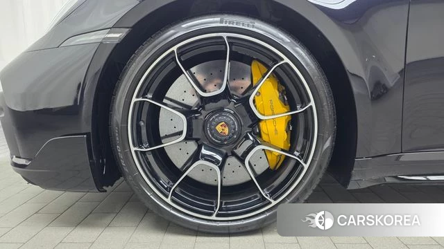Porsche 911(992) id 4894632 из Кореи 29