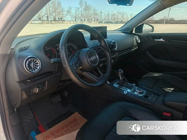 Audi A3 2018 Белый из Китая, фото 5