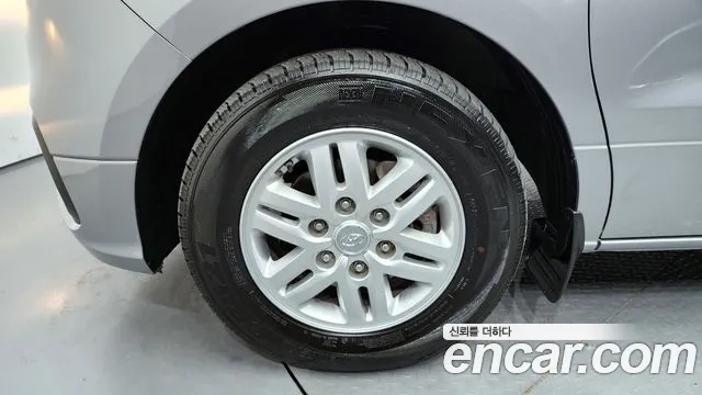 Hyundai The New Grand Starex id 2213113 из Кореи 15